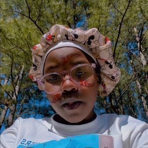 Meet your Posher, Rekiayah